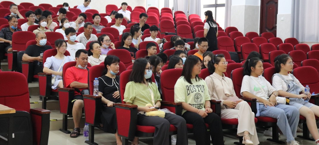情系端午 “粽”在培文丨來賓市第十中學、第六中學九年級學生及家長到我校參觀交流